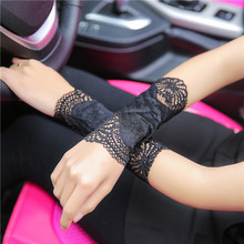Spring and summer ultra thin wristband false sleeve sunscreen short fashion hollow driving lace