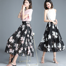 2019 new chiffon skirt women's mid long summer high waist small floral pleated skirt temperament