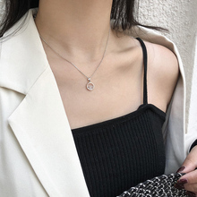 Jewelry Pendant Necklace female ins fashion design sense collarbone chain simple temperament light luxury