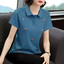 Polo shirt for middle-aged women
